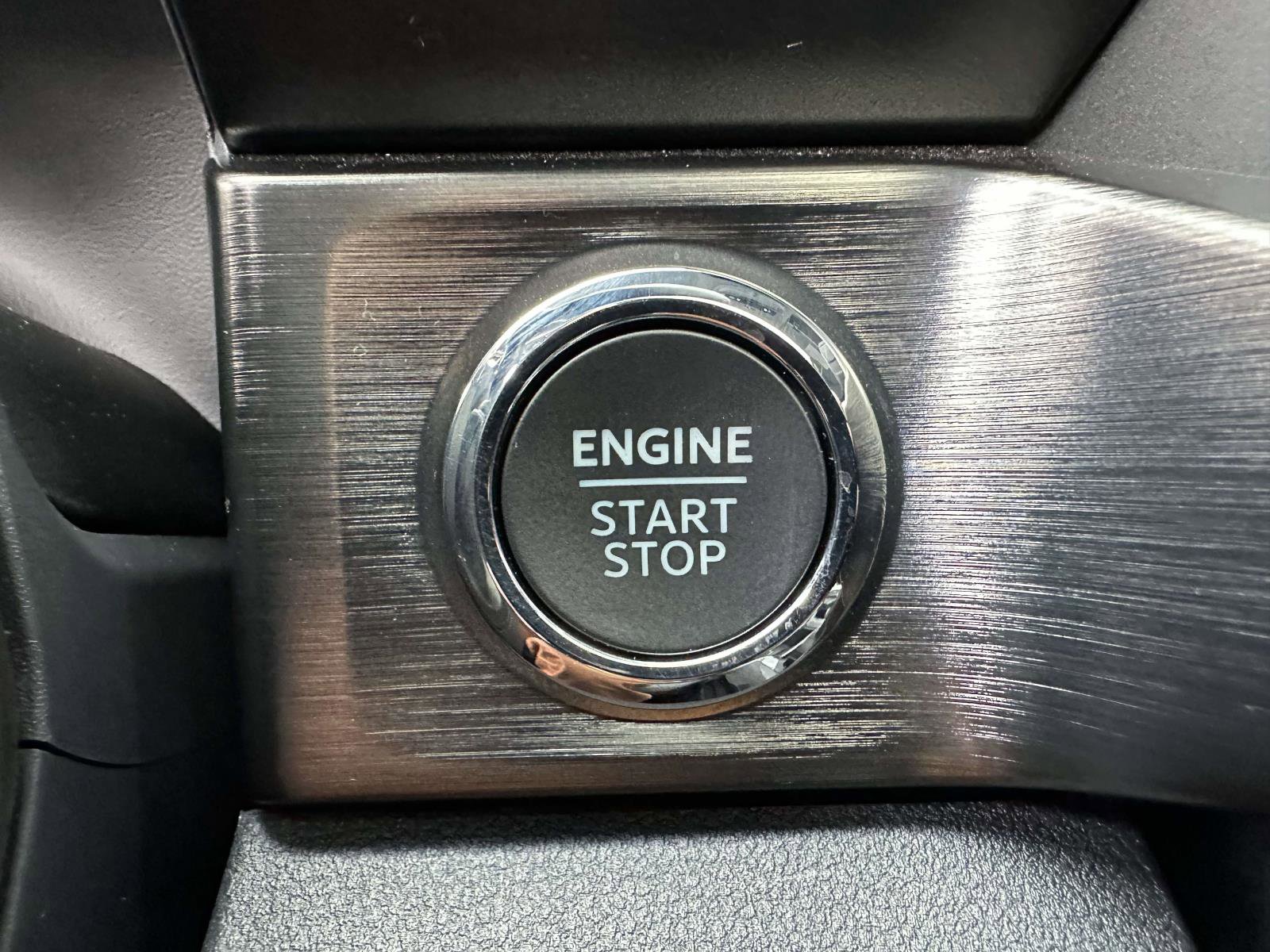 Used 2023 Ford F250 Lariat w/ Lariat Ultimate Package image 27