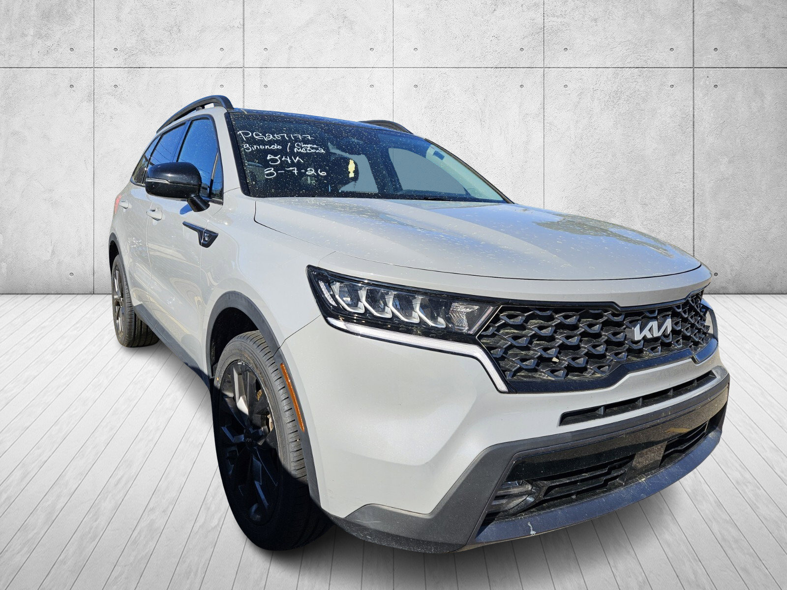 Used 2023 Kia Sorento X-Line EX image 2