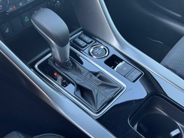 New 2025 Mitsubishi Eclipse Cross AWD image 28