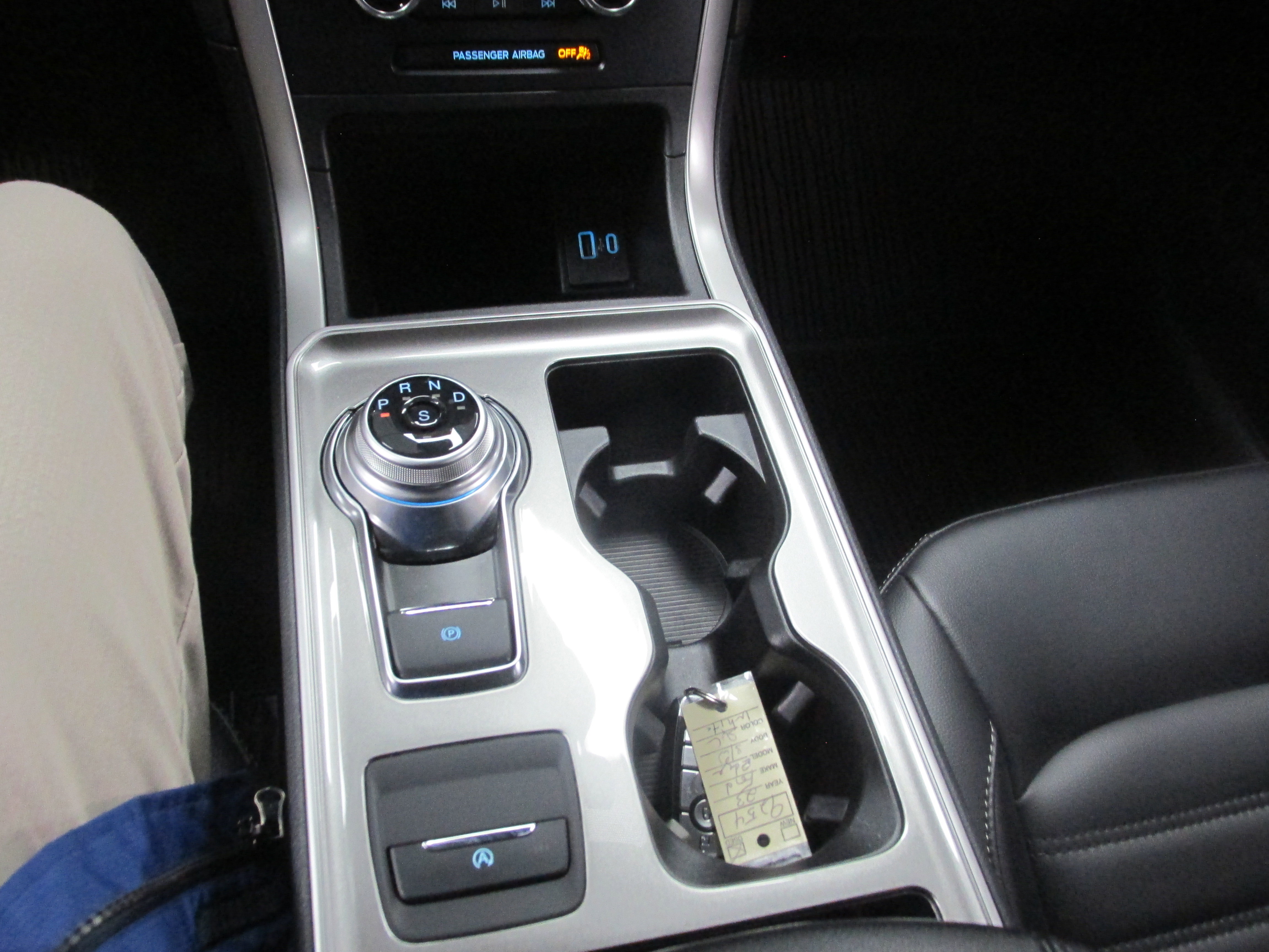 Used 2023 Ford Edge SEL w/ Convenience Package image 38