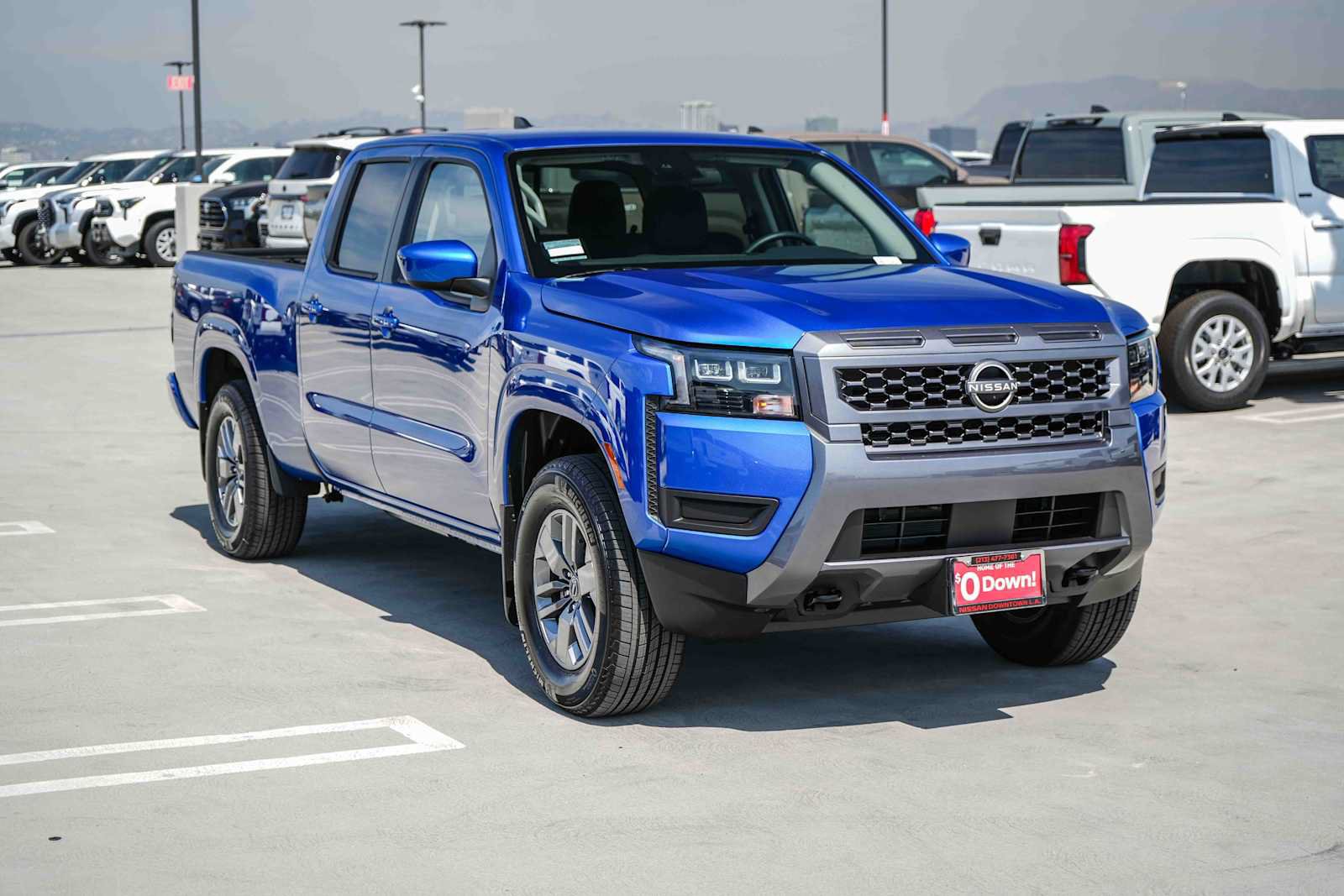 Used 2026 Nissan Frontier SV w/ Tow Package AWD/4WD image 3