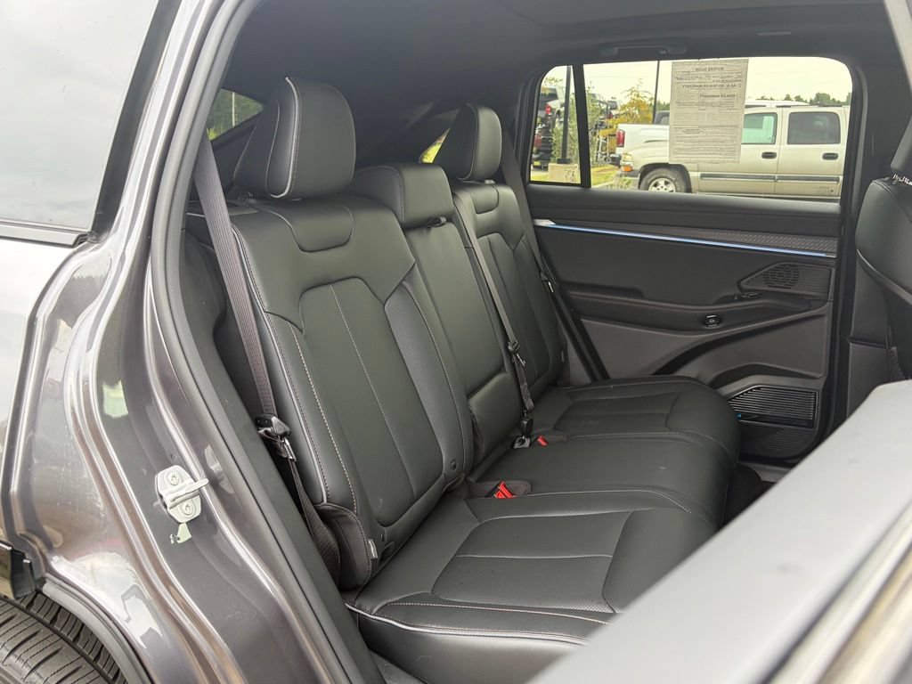 Used 2025 Jeep Wagoneer S Limited w/ Comfort Package AWD/4WD image 19