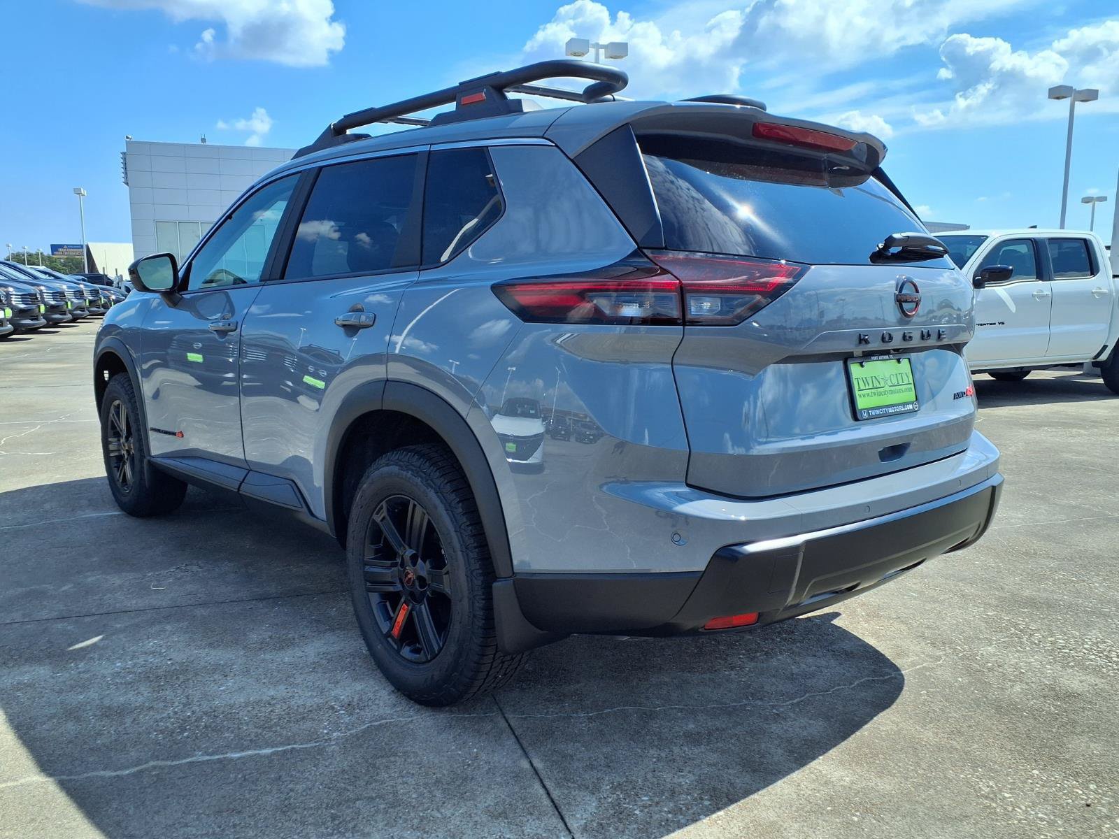 New 2026 Nissan Rogue SV w/ Rock Creek Premium Package AWD/4WD image 7