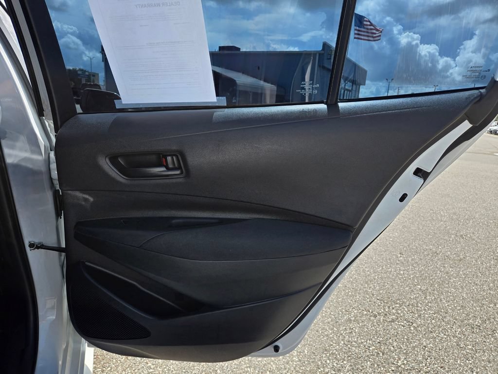 Used 2023 Toyota Corolla LE FWD image 41