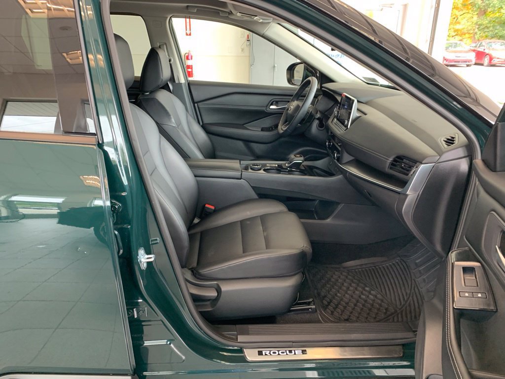 Used 2026 Nissan Rogue Dark Armor AWD/4WD image 21