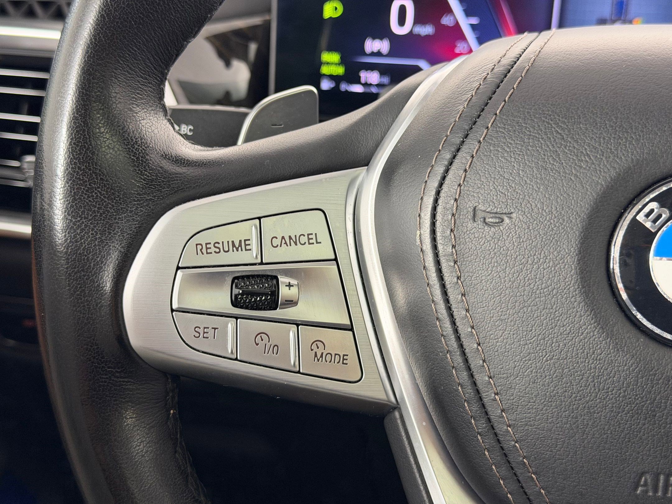 Used 2023 BMW X7 xDrive40i w/ Premium Package image 14