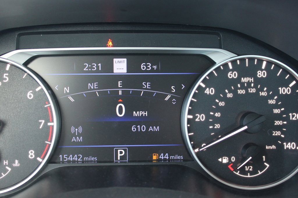 Used 2022 Nissan Altima 2.5 Platinum image 14