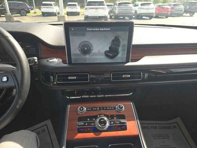 Certified 2023 Lincoln Aviator Reserve w/ Jet Package AWD/4WD image 40