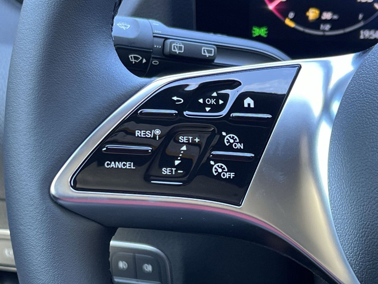 Certified 2026 Mercedes-Benz GLA 250 4MATIC image 30