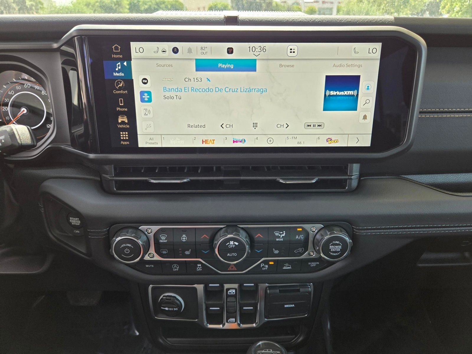 New 2026 Jeep Gladiator Mojave AWD/4WD image 10