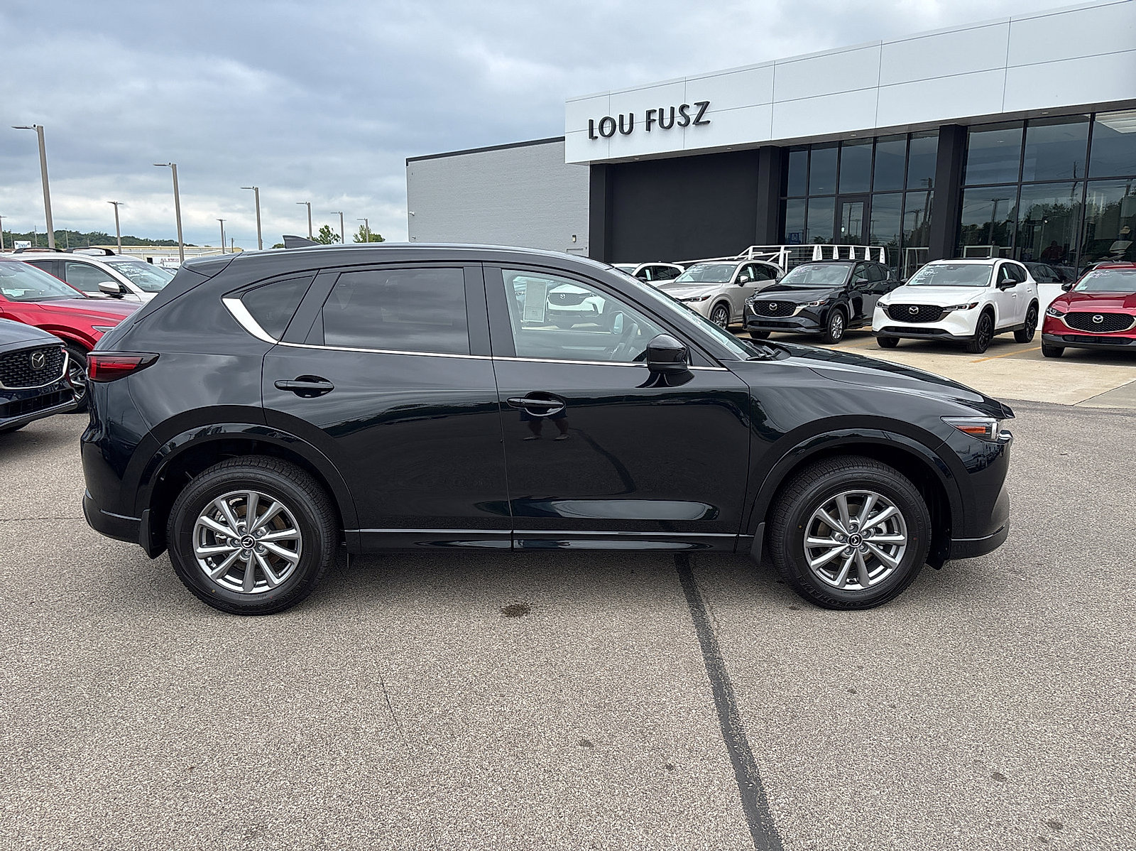 New 2025 MAZDA CX-5 AWD 2.5 S w/ Preferred Package image 2