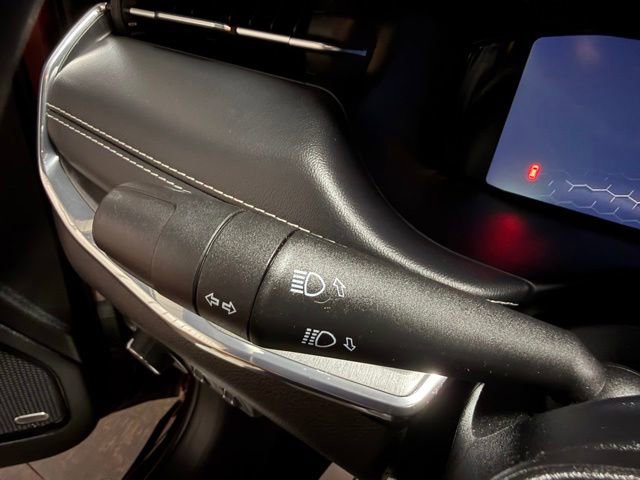 Used 2022 Jeep Compass High Altitude AWD/4WD image 31