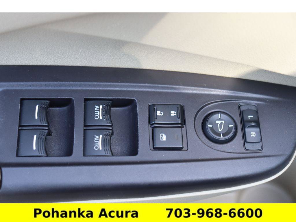 Used 2017 Acura RDX w/ Tech & AcuraWatch Plus Pkg image 26