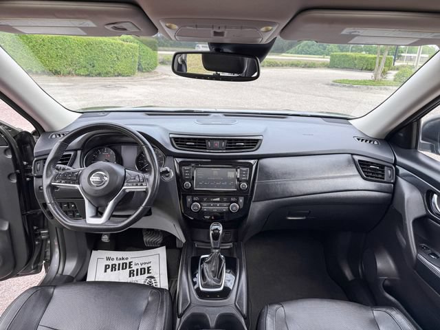 Used 2018 Nissan Rogue SL w/ Premium Package AWD/4WD image 15