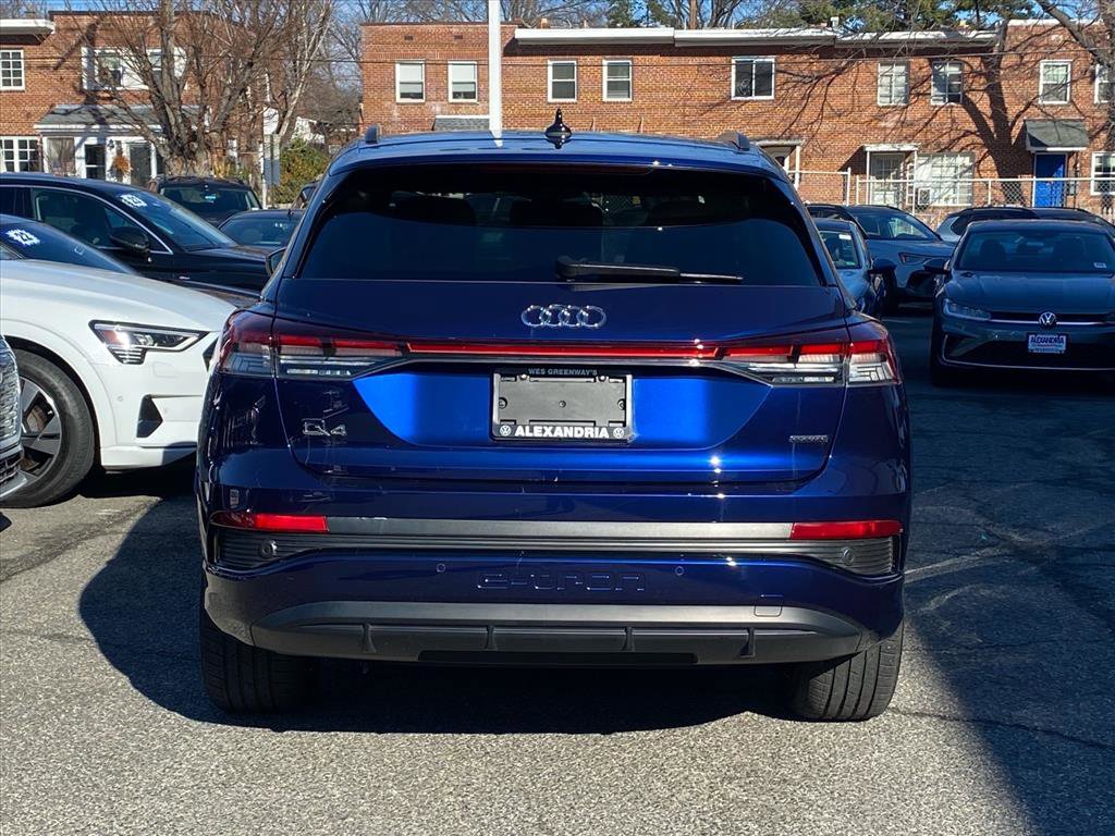 Used 2023 Audi Q4 e-tron Premium Plus image 4