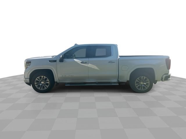 Used 2024 GMC Sierra 1500 Denali AWD/4WD image 6