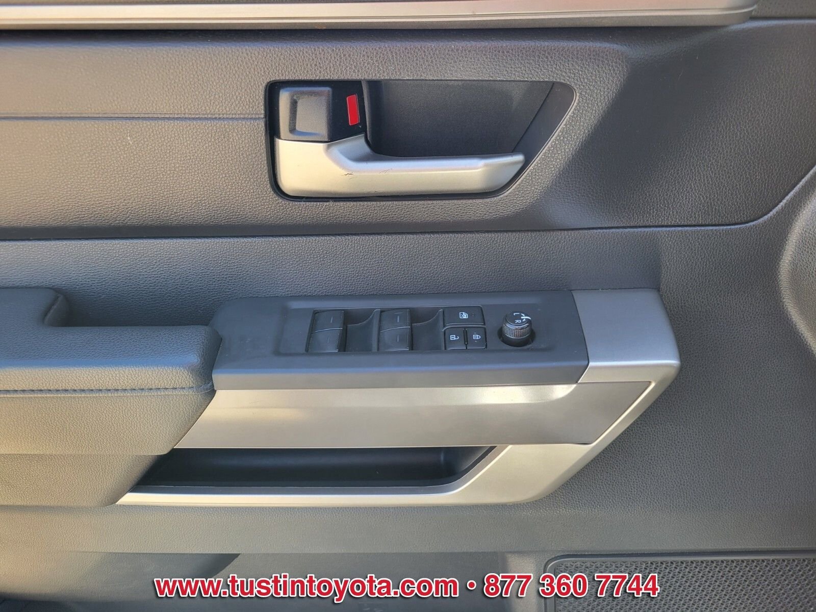 Used 2022 Toyota Tundra SR5 RWD image 17