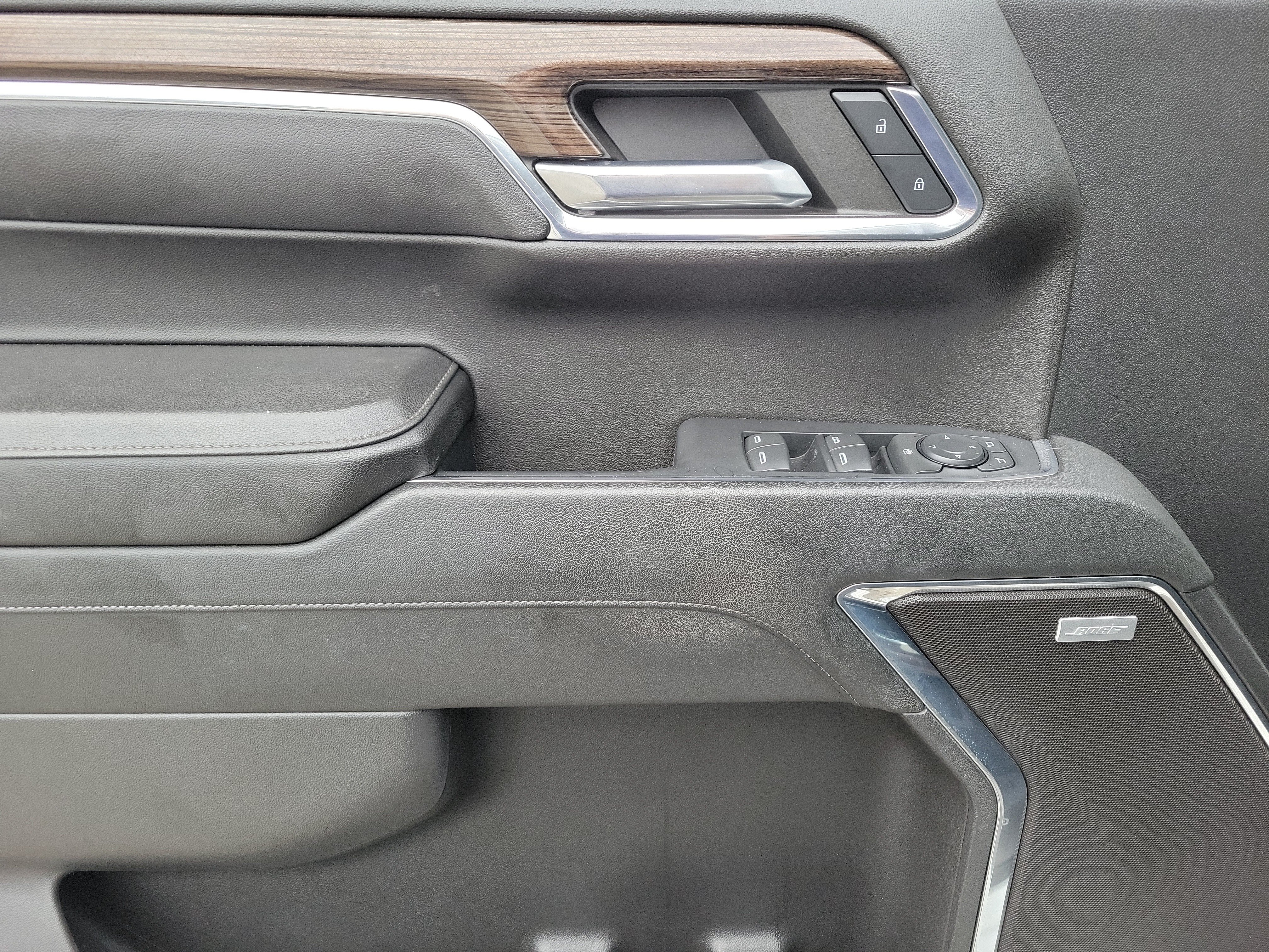 Used 2023 Chevrolet Silverado 1500 RST w/ Convenience Package II RWD image 16