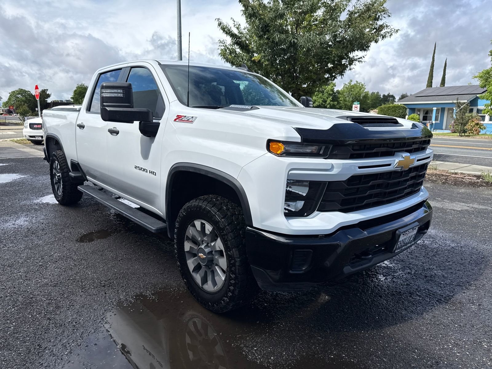 Used 2024 Chevrolet Silverado 2500 Custom w/ Custom Value Package AWD/4WD image 7