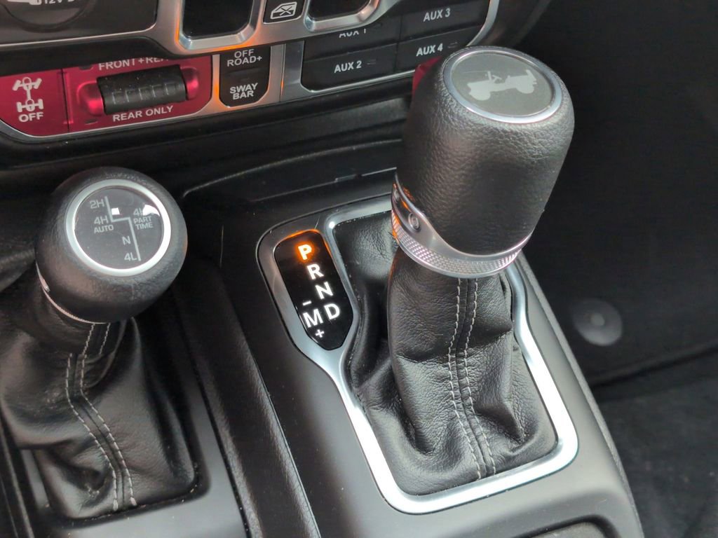 Used 2024 Jeep Wrangler Unlimited Rubicon 4xe w/ Technology Group AWD/4WD image 23