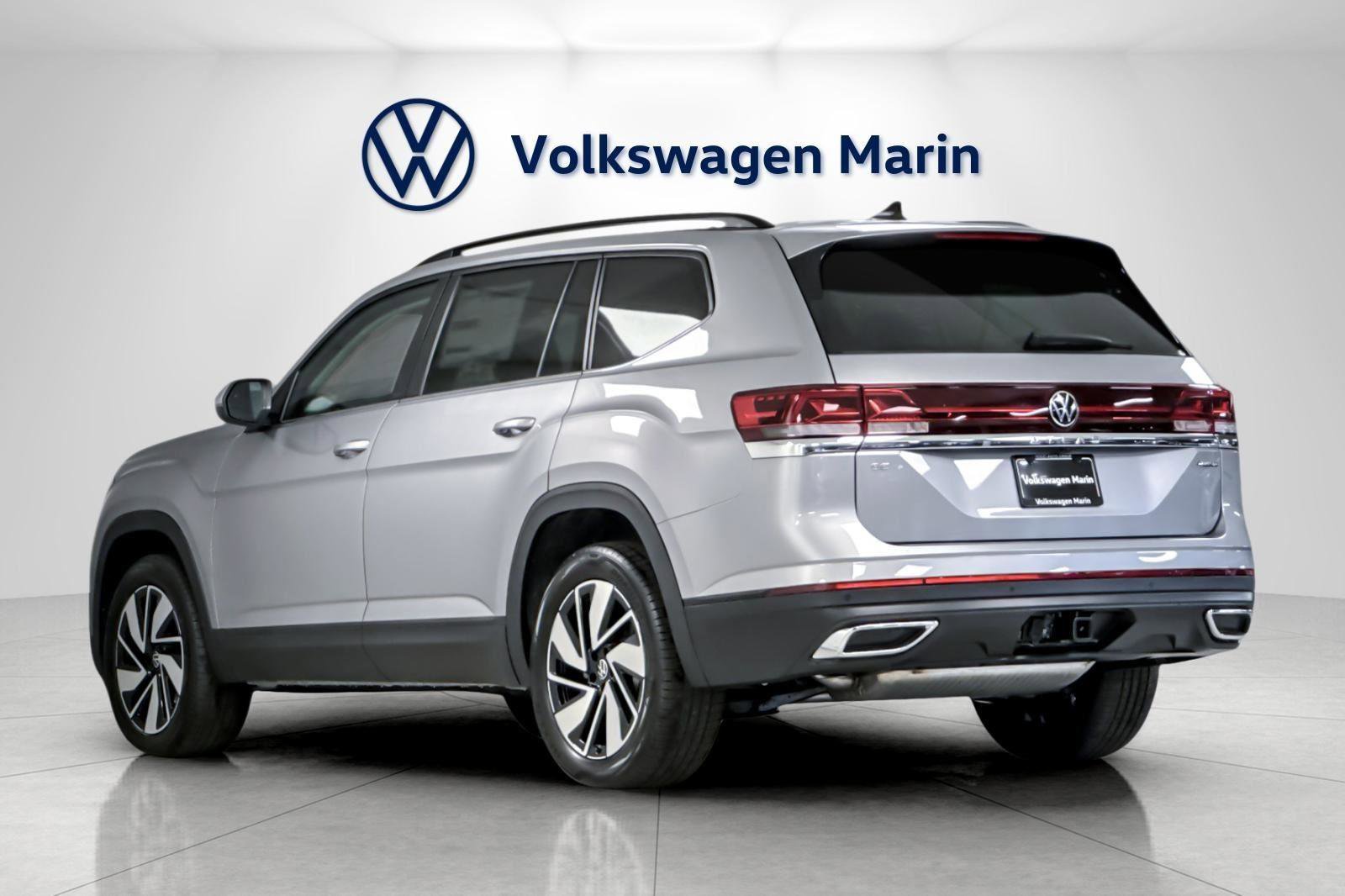 New 2026 Volkswagen Atlas SE image 3