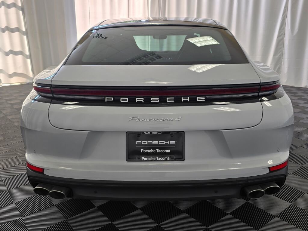 New 2025 Porsche Panamera 4 image 6