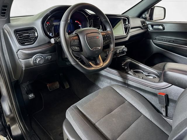 Used 2025 Dodge Durango GT AWD/4WD image 7