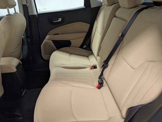 Used 2020 Jeep Compass Sport w/ Cold Weather Group AWD/4WD image 12