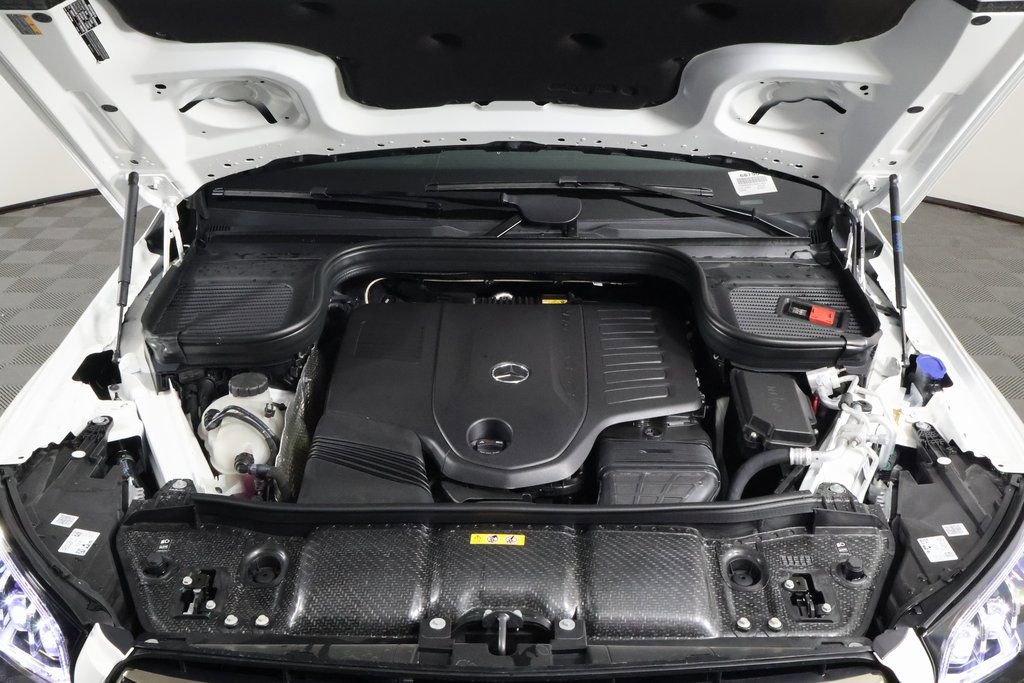 New 2026 Mercedes-Benz GLS 450 4MATIC image 10