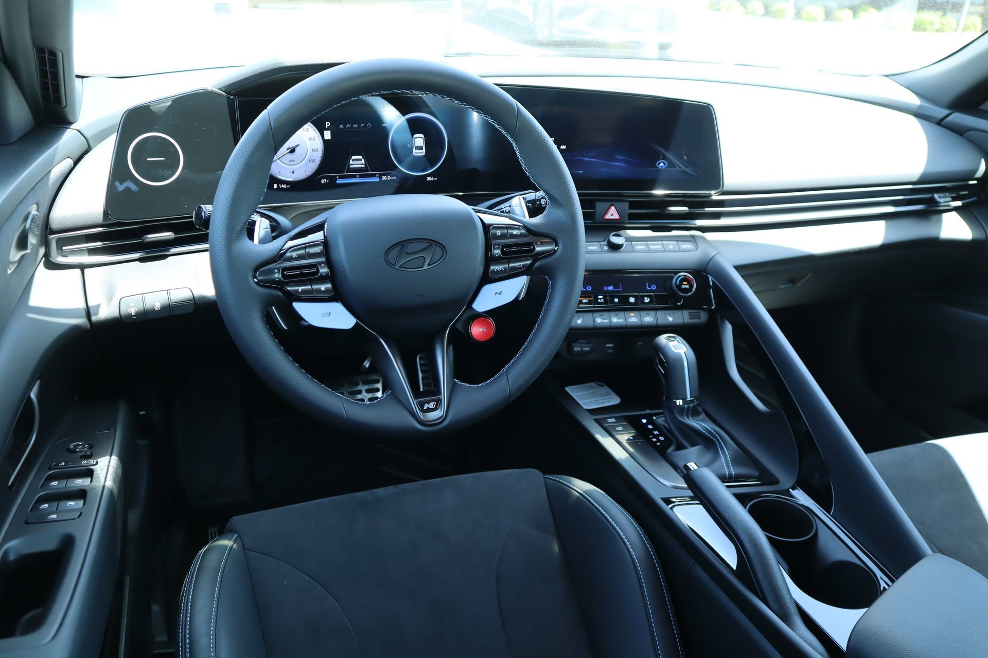 New 2026 Hyundai Elantra N FWD image 2