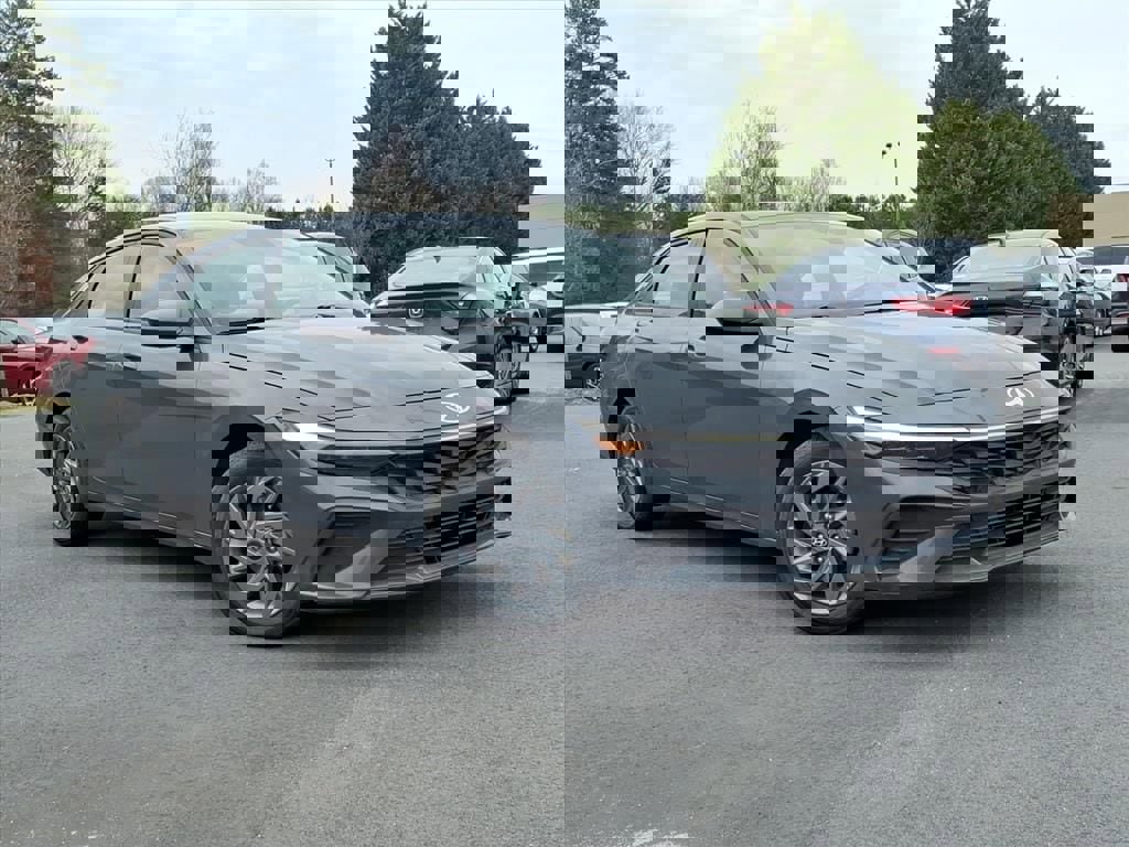 Certified 2024 Hyundai Elantra SEL