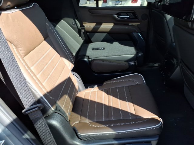 New 2027 GMC Yukon Denali Ultimate AWD/4WD image 24