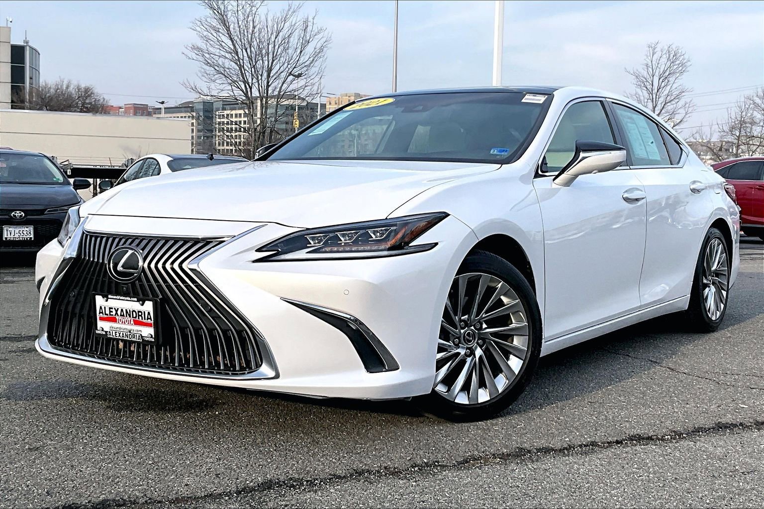 Used 2021 Lexus ES 350 Ultra Luxury w/ Accessory Package