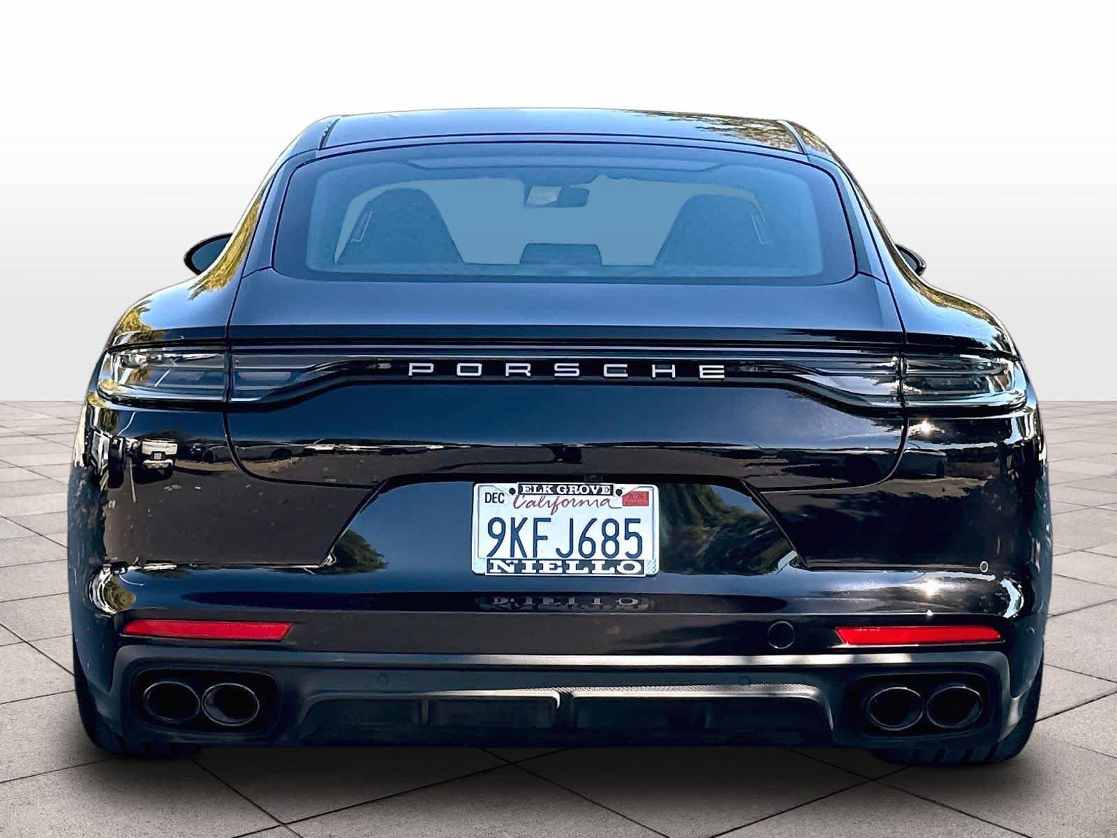 Used 2023 Porsche Panamera 4 Platinum Edition w/ Assistance Package AWD/4WD image 8