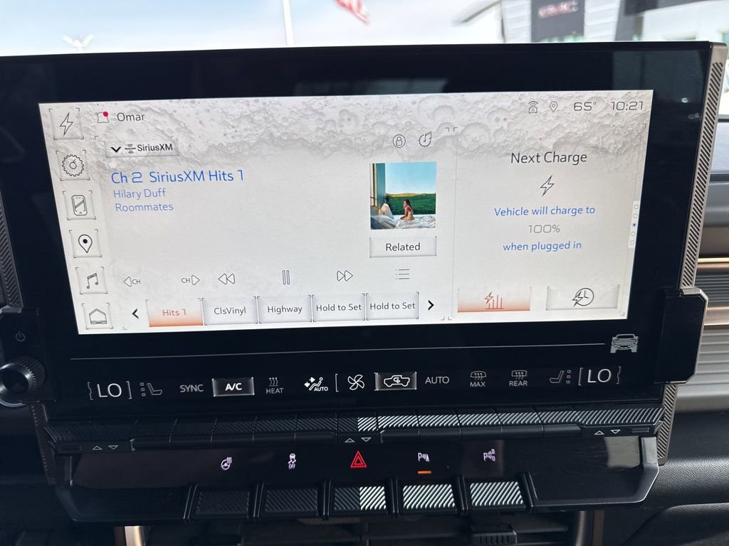 Used 2025 GMC Hummer EV 2X w/ LPO, Sport Package image 18