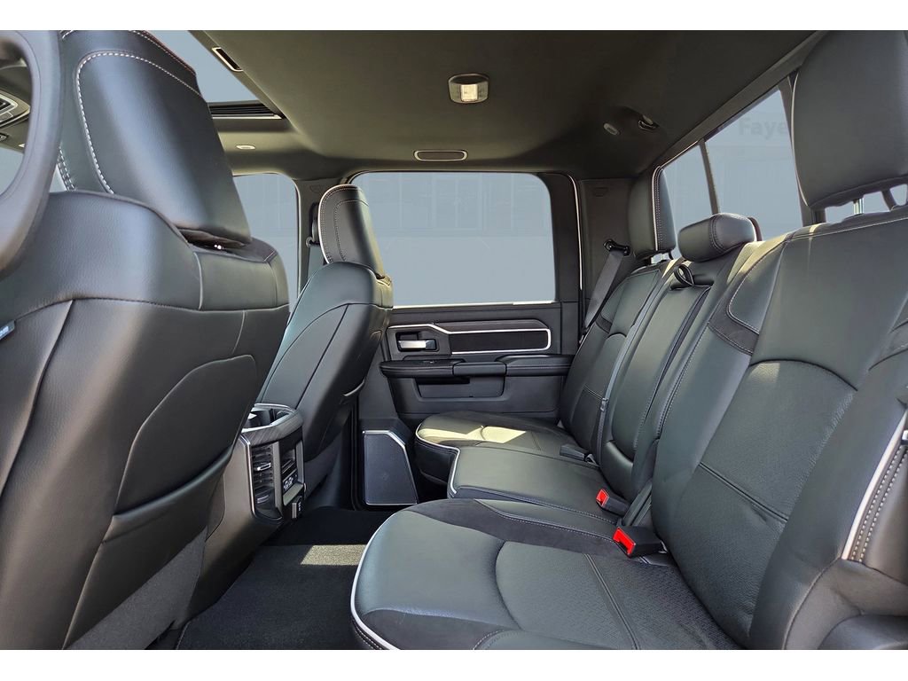 New 2026 RAM 2500 Laramie AWD/4WD image 14