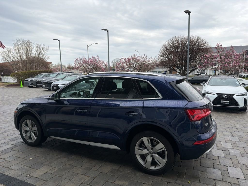 Used 2019 Audi Q5 2.0T Premium Plus w/ Premium Plus Package image 16