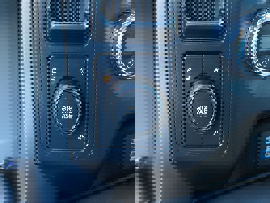 Used 2021 Ford F150 XLT w/ Equipment Group 301A Mid image 23