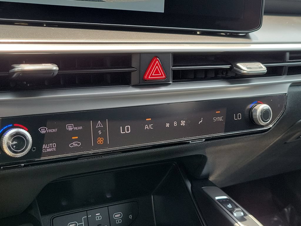 New 2026 Kia Sorento S AWD/4WD image 16
