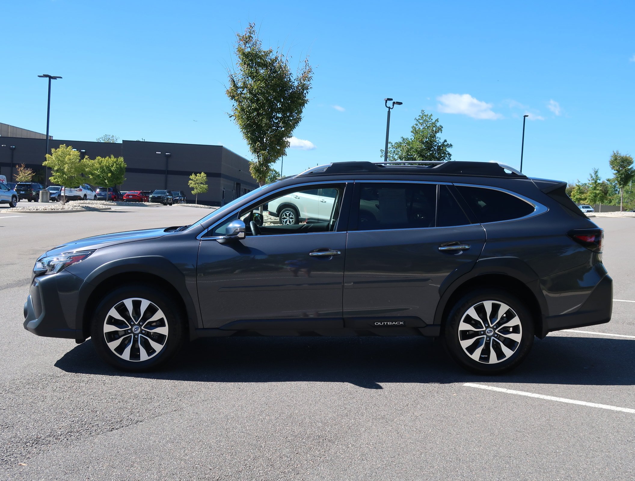 Certified 2024 Subaru Outback Touring XT AWD/4WD image 5