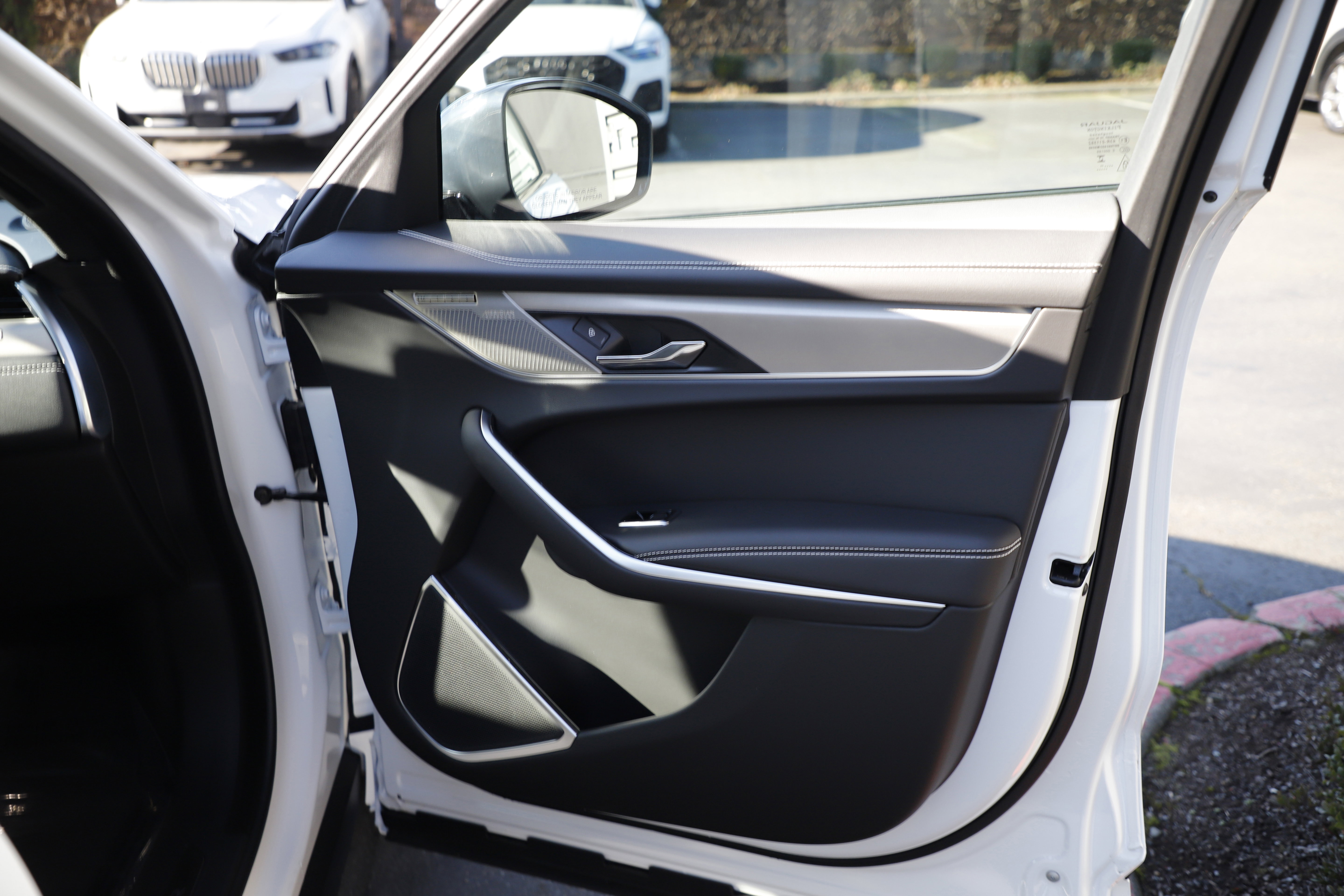 New 2026 Jaguar F-PACE R-Dynamic S image 10