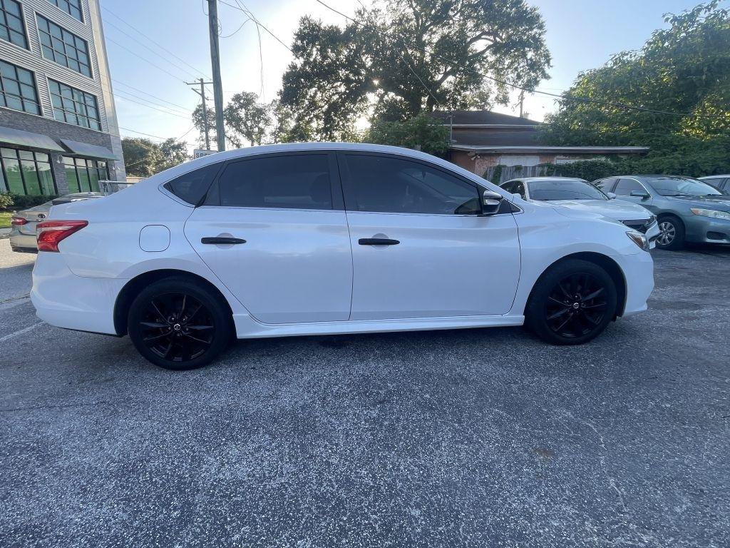 Used 2017 Nissan Sentra SR Turbo w/ SR Midnight Edition FWD image 3