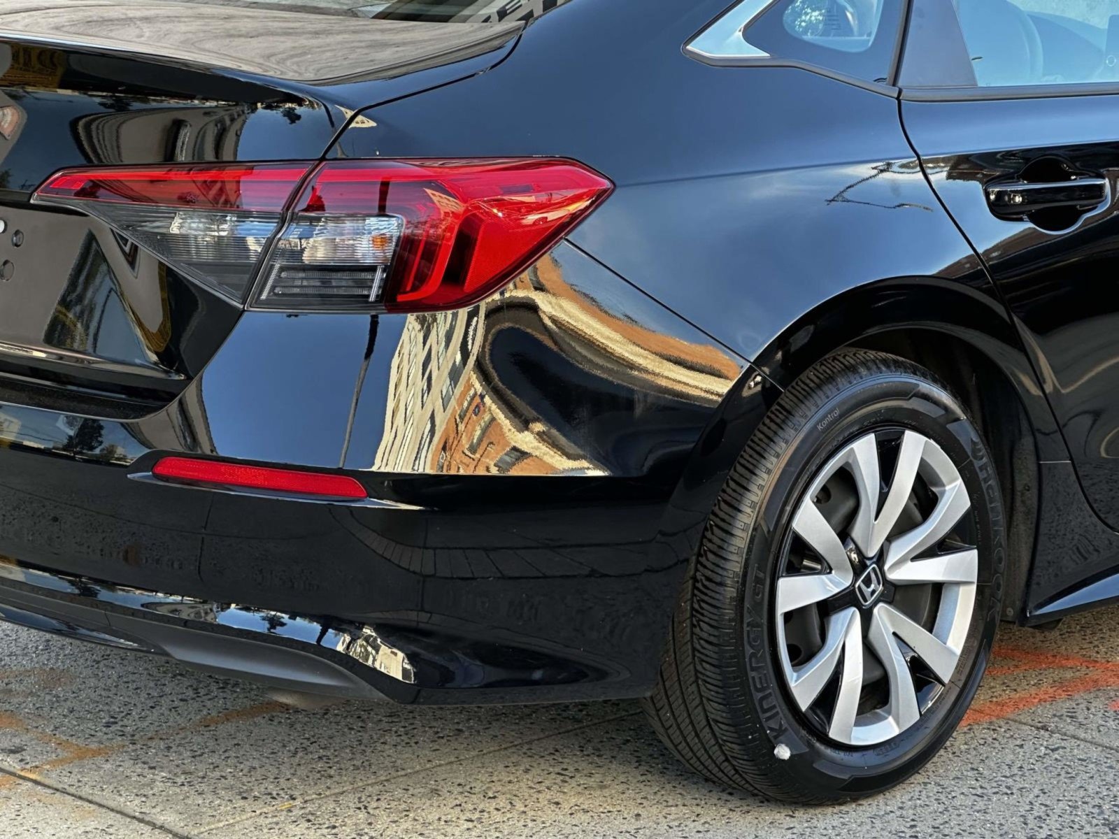 Used 2024 Honda Civic LX image 12
