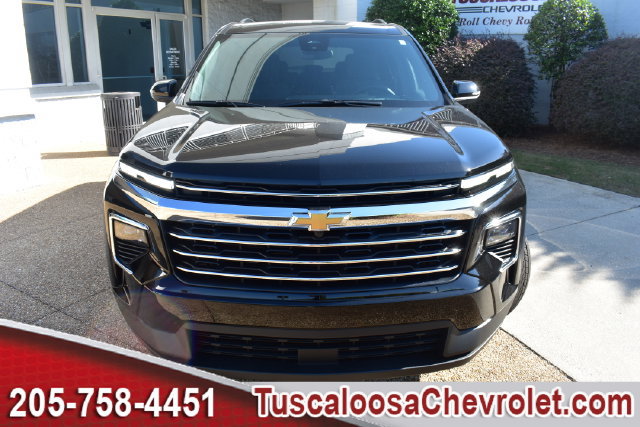 New 2027 Chevrolet Traverse LT FWD image 4