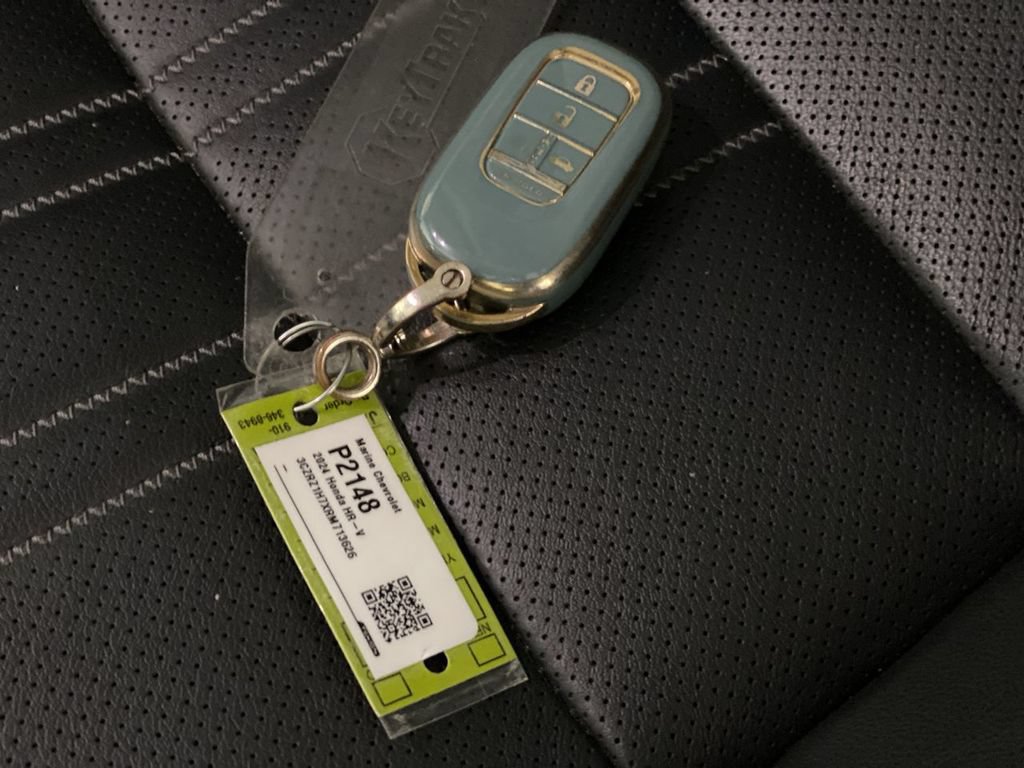 Used 2024 Honda HR-V EX-L image 39