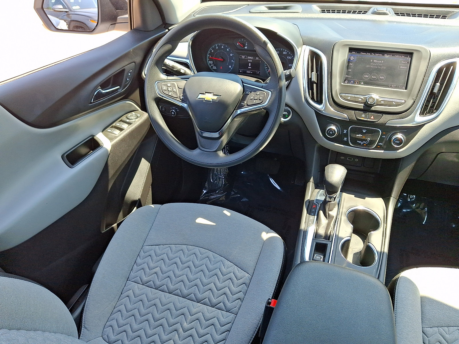 Used 2024 Chevrolet Equinox LS w/ Sport Edition AWD/4WD image 14
