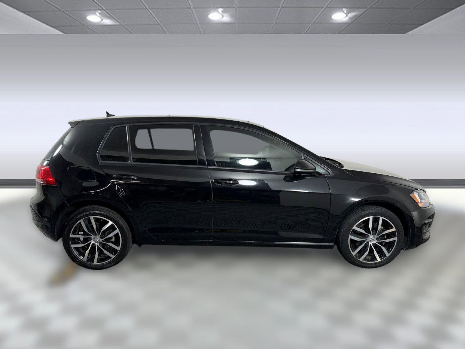 Used 2016 Volkswagen Golf SE w/ Lighting Package FWD image 8