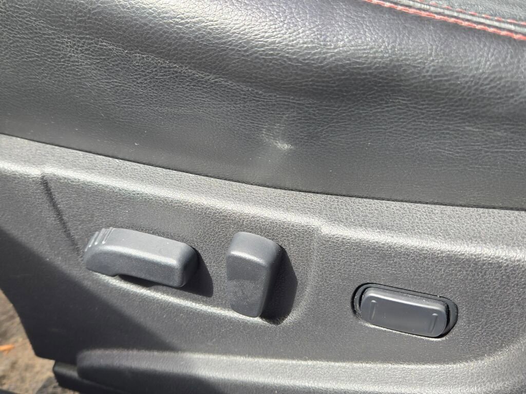 Used 2012 Nissan Rogue SL image 7