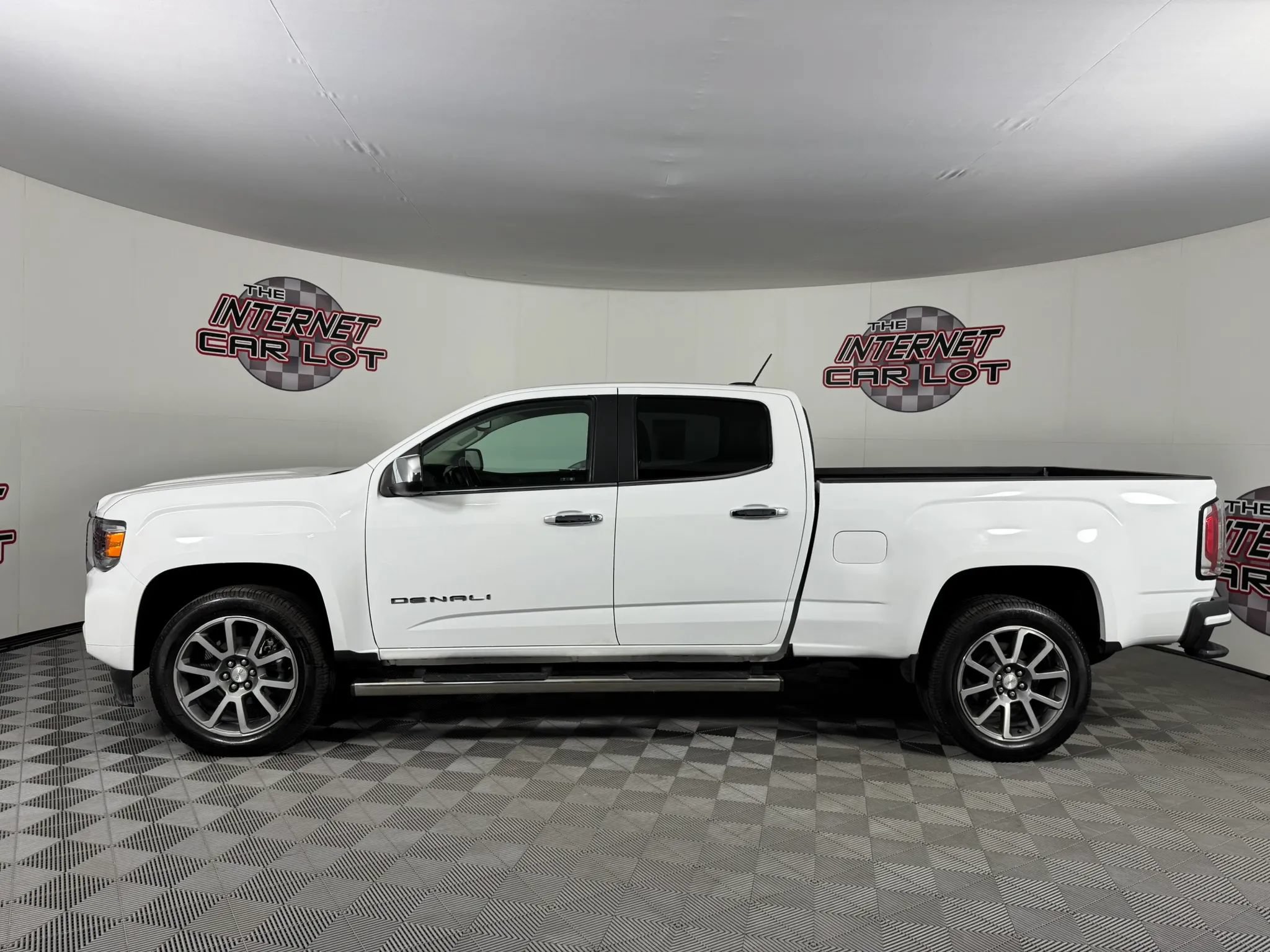 Used 2021 GMC Canyon Denali AWD/4WD image 4