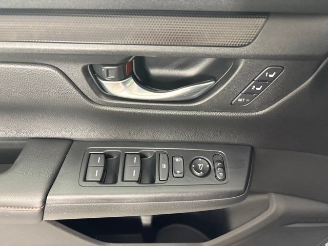 Used 2026 Honda CR-V Sport-L image 17